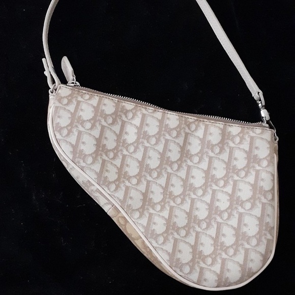 "SOLD" Dior Mini Saddle Bag - Picture 2 of 8
